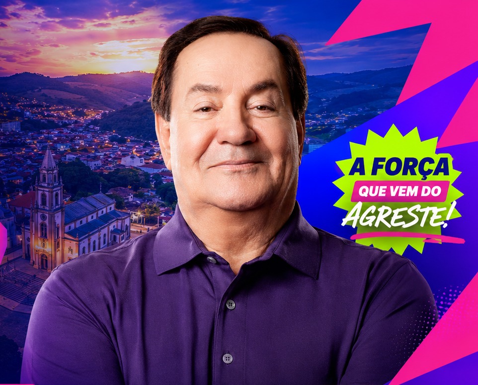Izaías Régis, candidato a Deputado Federal, com a cidade de Garanhuns ao fundo